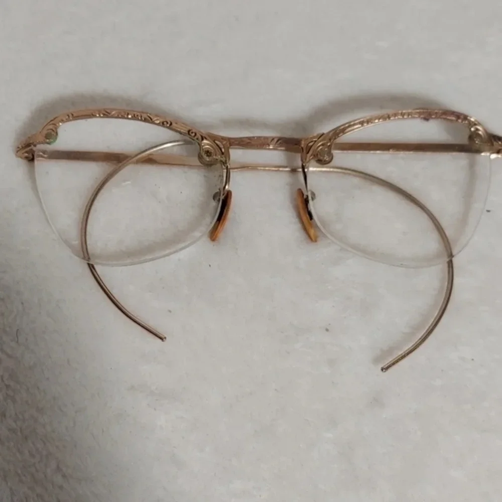 Vintage‎ Goldtone Prescription Eyeglasses Original case with optometrists name